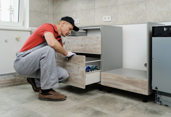 Drawer Installation in Pasadena