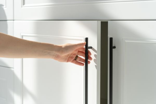 New Cupboard Installation in Pasadena