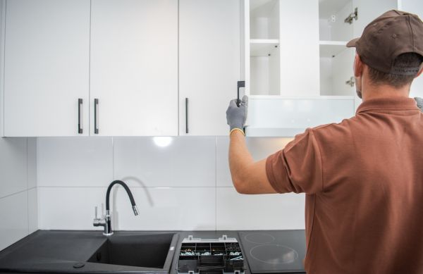 Kitchen Cupboard Installation in Pasadena