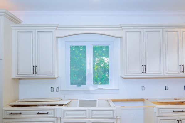 Kitchen Cabinetry Installation in Pasadena